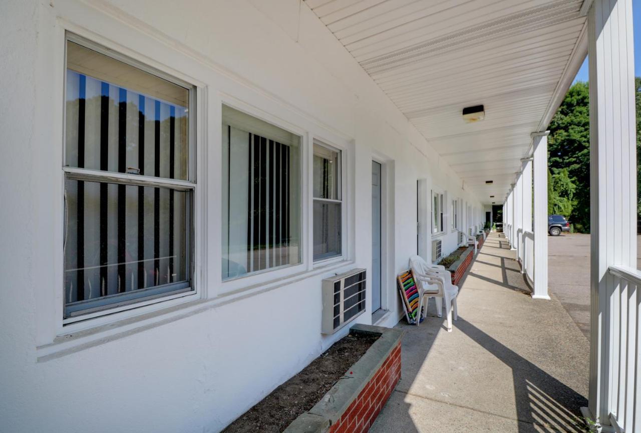 Hamilton Village Inn North Kingstown Εξωτερικό φωτογραφία