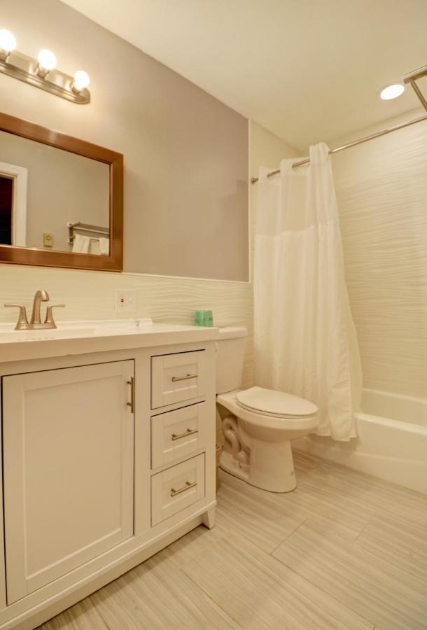 Hamilton Village Inn North Kingstown Εξωτερικό φωτογραφία