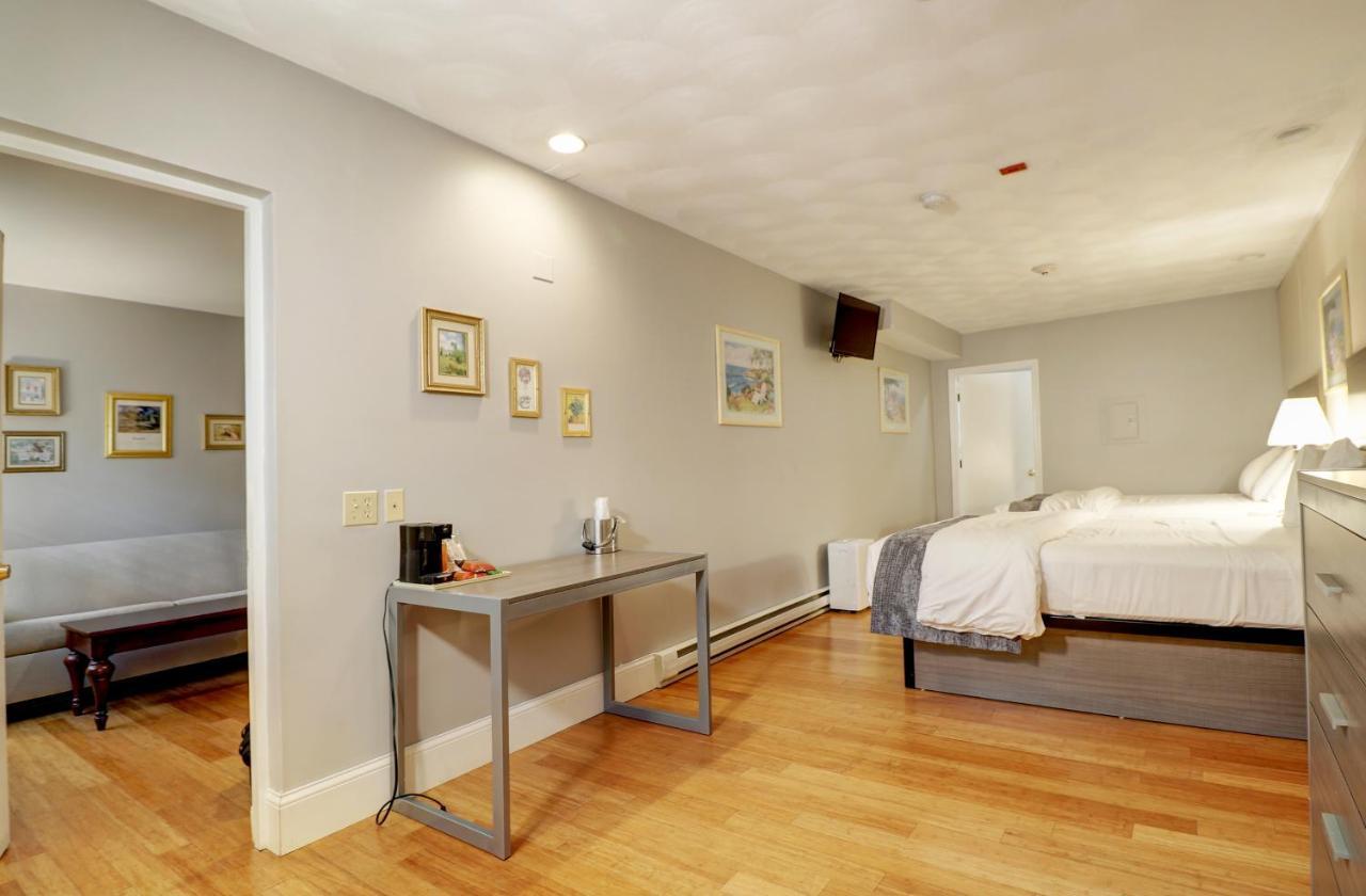 Hamilton Village Inn North Kingstown Εξωτερικό φωτογραφία